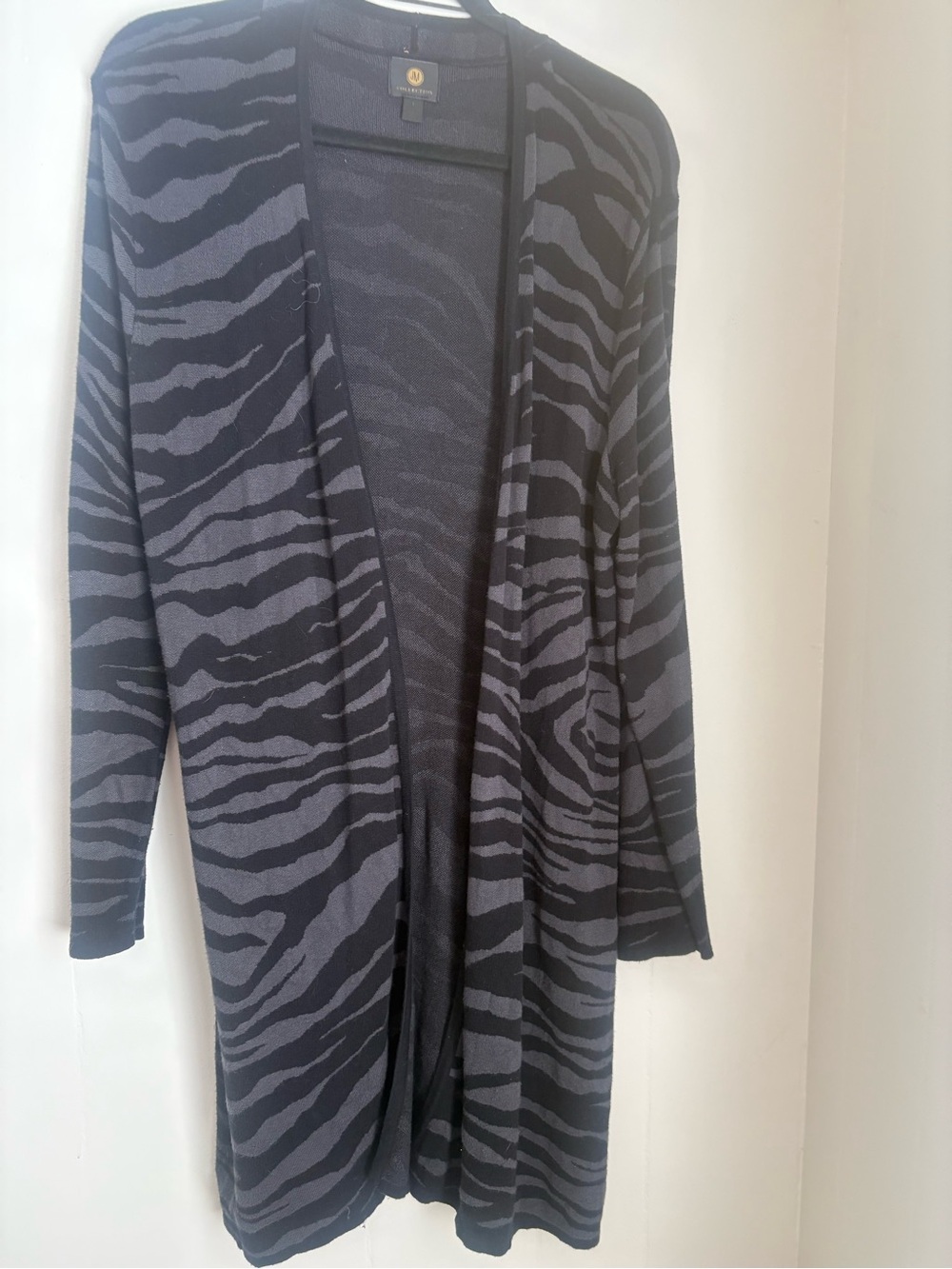 JM Collection Black & Gray Zebra-Stripe Open-Front Cardigan